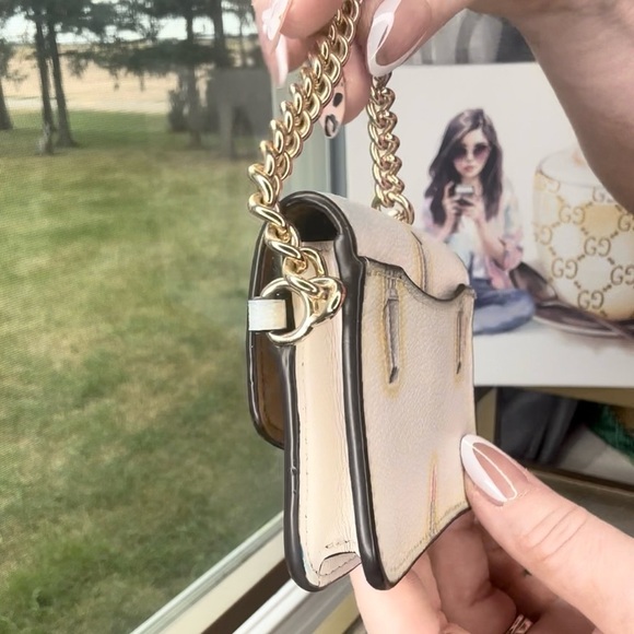 Coach Mini Coin Purse Like New - Picture 7 of 10